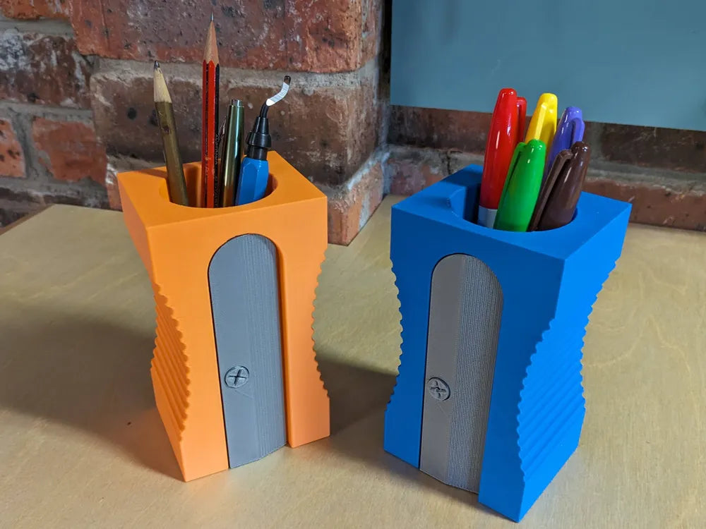 Sharpen Up! Desk Tidy